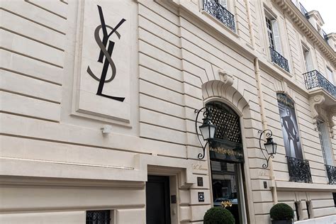 rue du 29 juillet paris ysl|yves saint laurent.